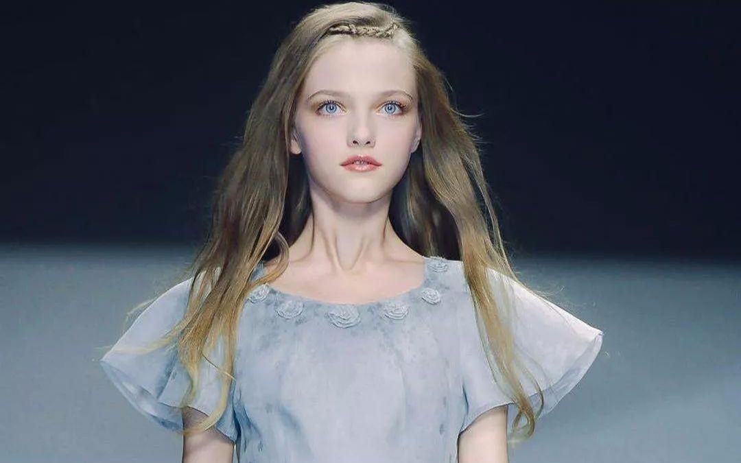 仙女系超模鼻祖,俄罗斯娇娃:vladaroslyakova!