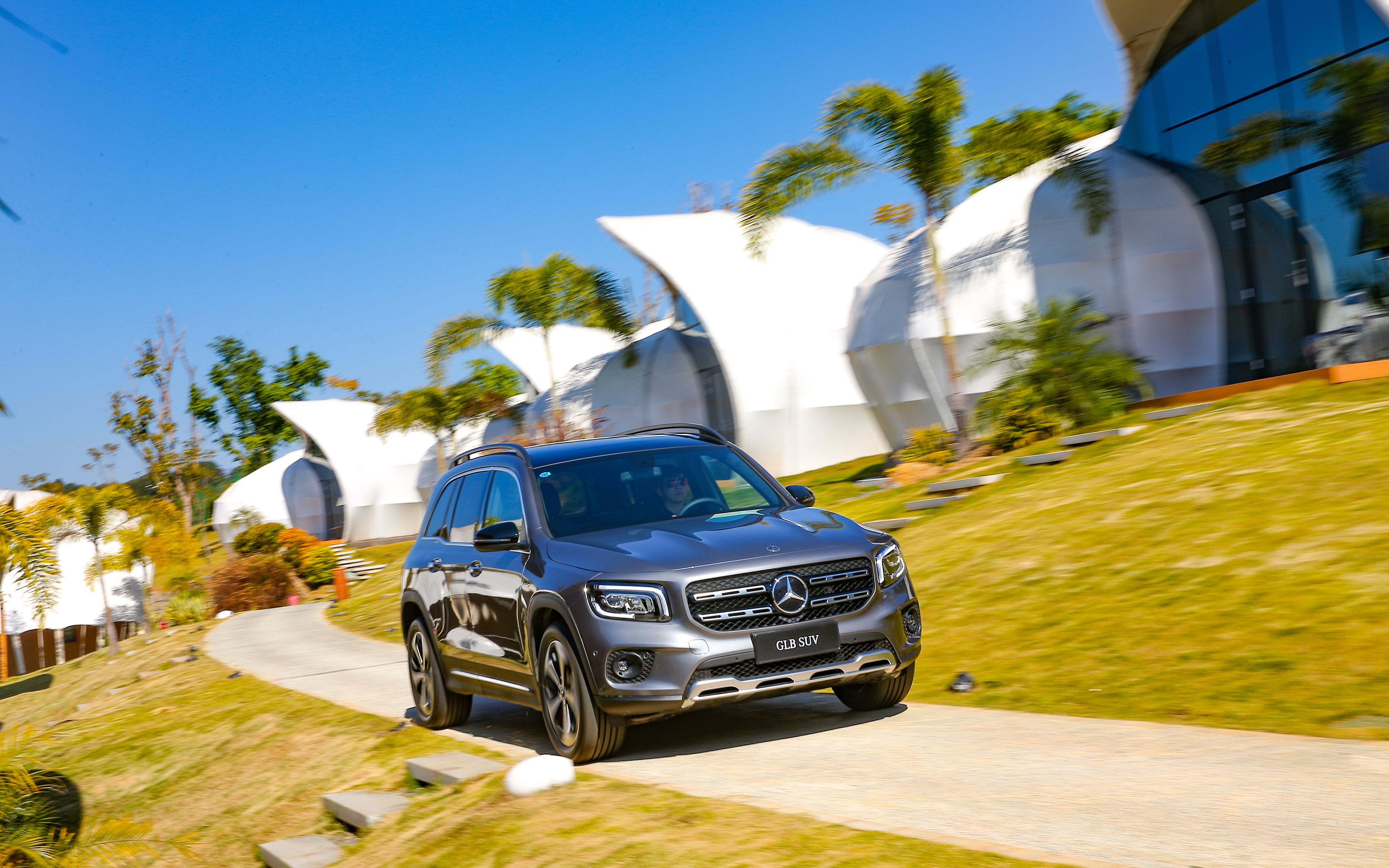 试驾全新奔驰glb五座版,集齐"真香"配置召唤顶级奢华