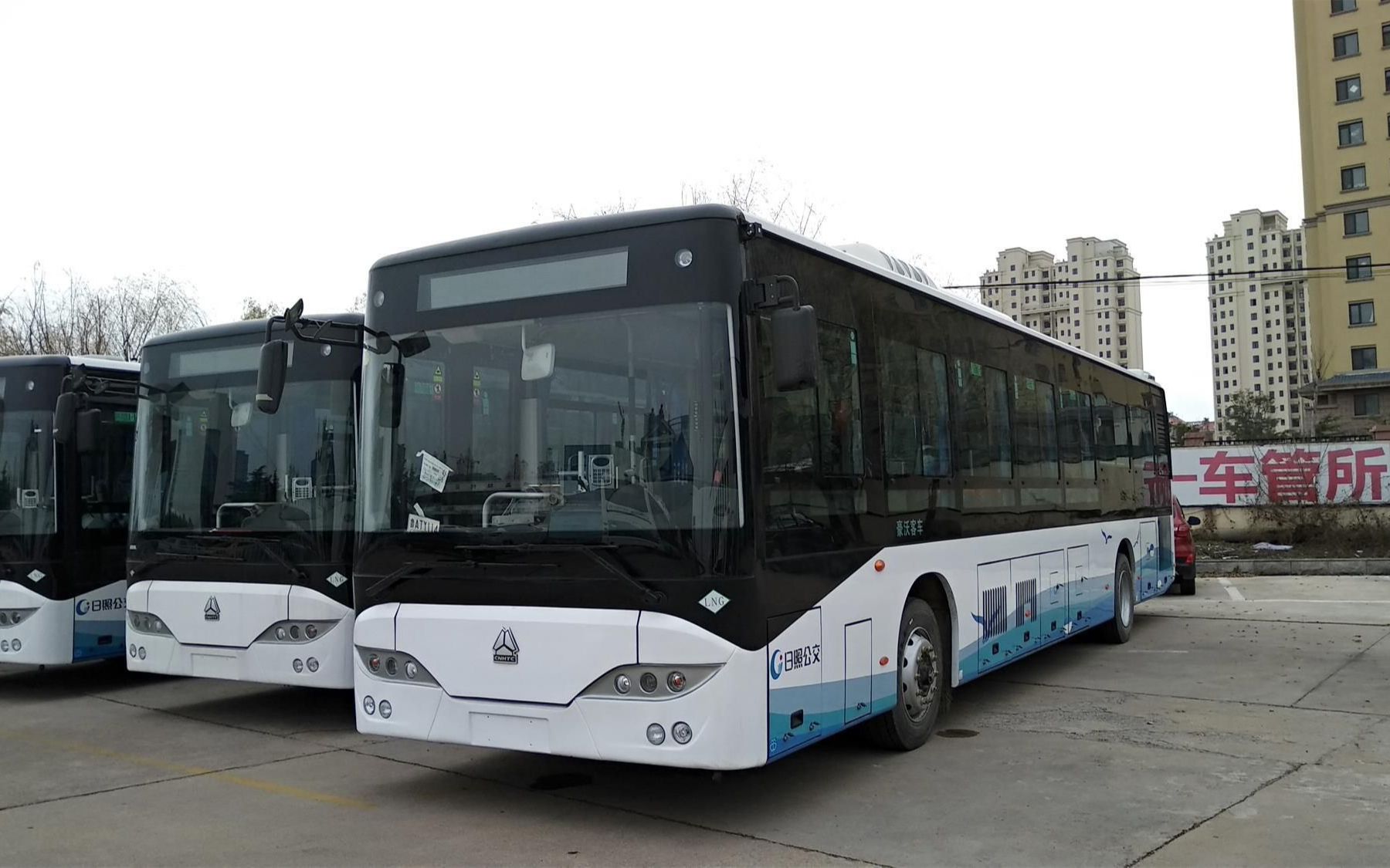 3版】新车重汽豪沃jk6126gph上线!