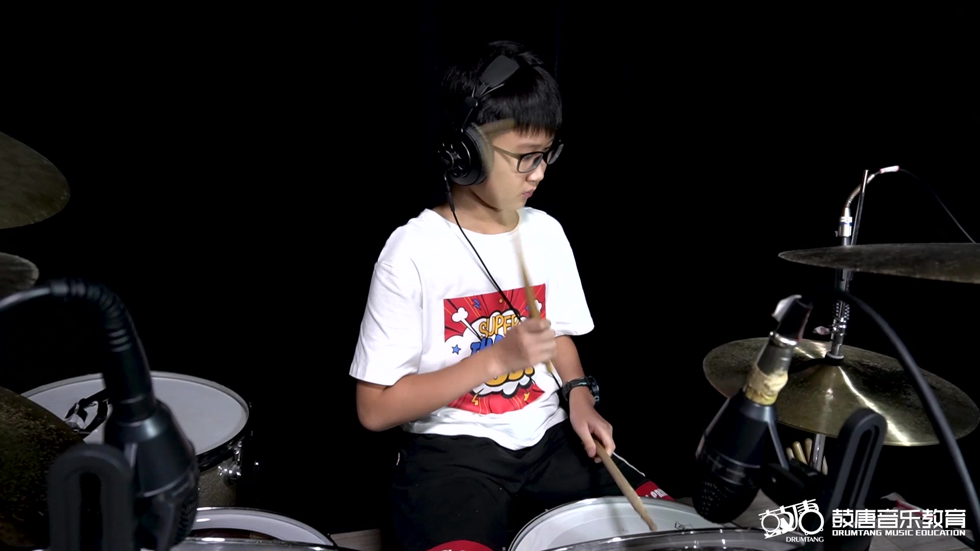 深圳鼓唐十岁架子鼓手吴悠宸fallout鼓唐音乐教育
