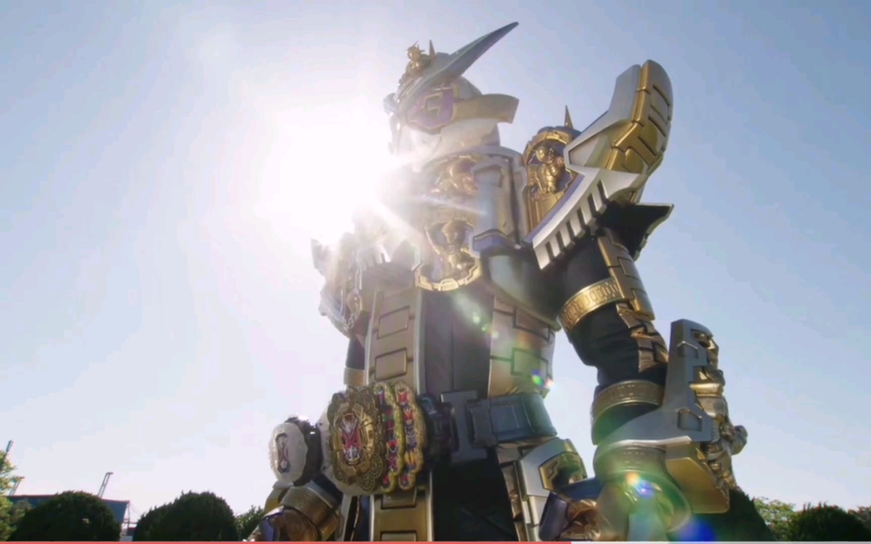 崇皇时王与盖茨王权的第一次出场