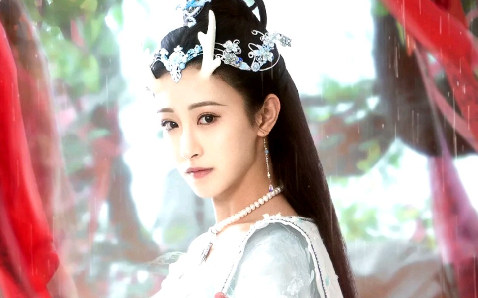 龙无目 海兰珠 朱圣祎 造型