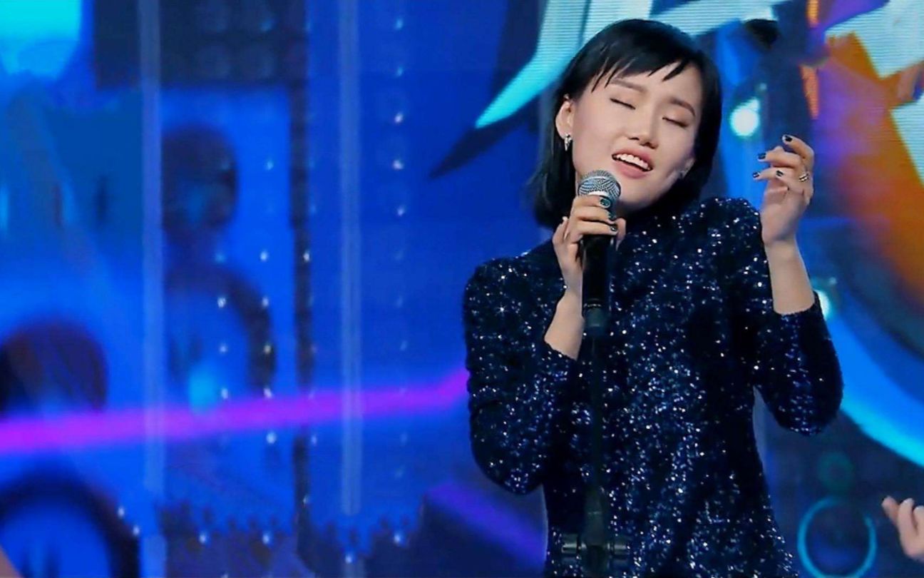 骚女黄龄勾魂版《牵丝戏》!魅惑转音绝美戏腔,演绎盘丝深情!