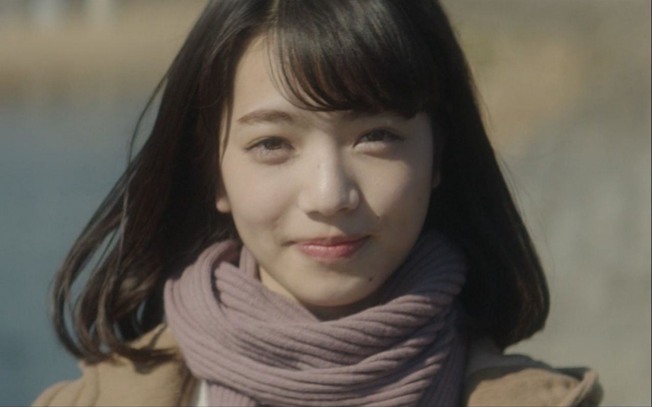 小松菜奈再见嘴唇青春的你我本就是肆意生长的野草