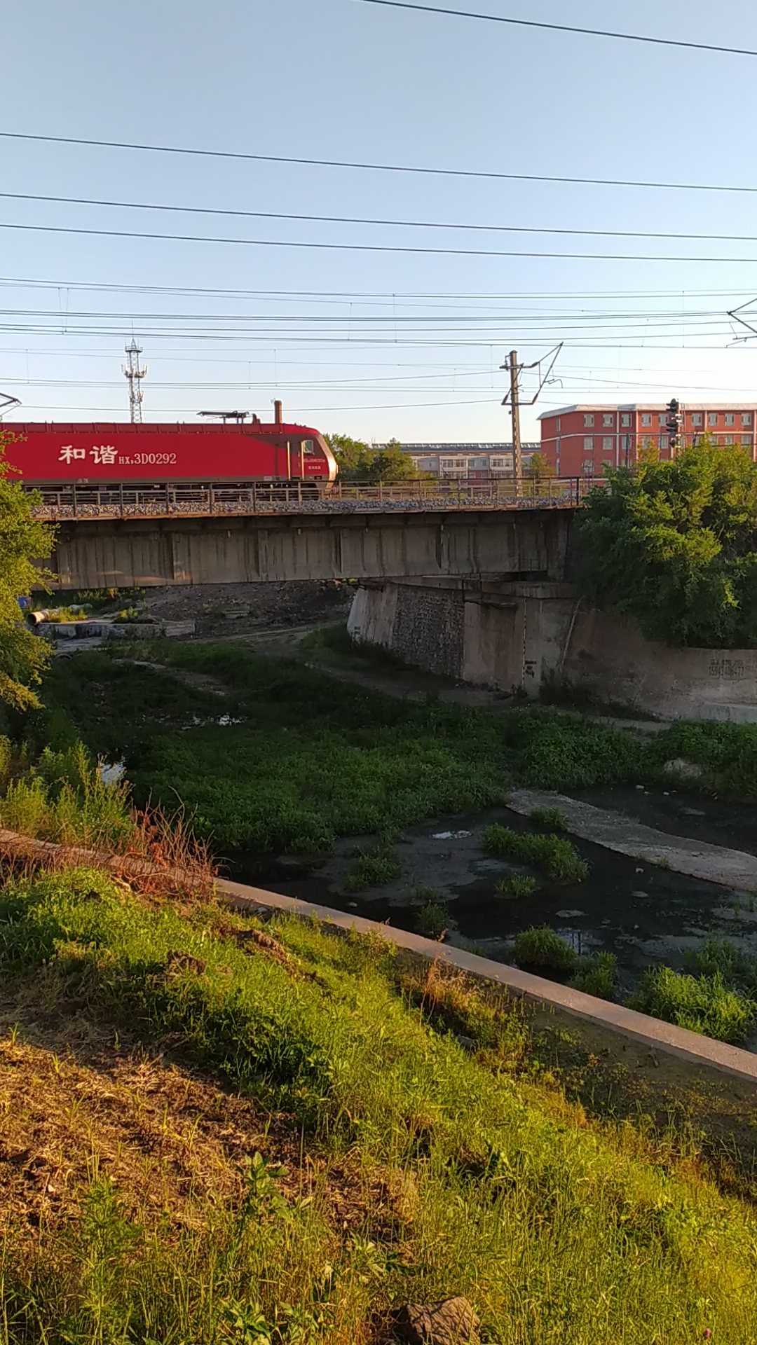 北京——吉林z117次公主岭幺道通过,沈局沈段hxd3d-0292