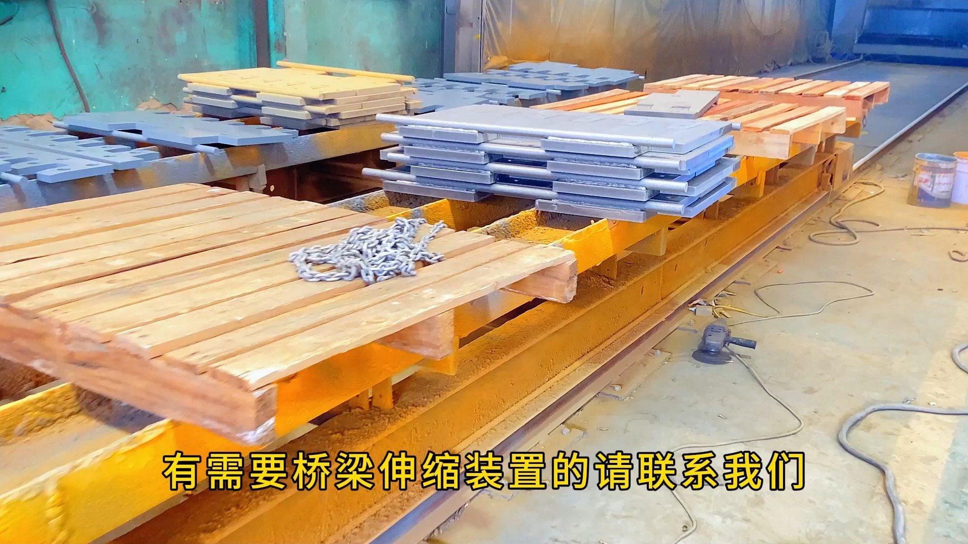 模数式桥梁伸缩缝,梳齿板伸装置,源头工厂生产速度快