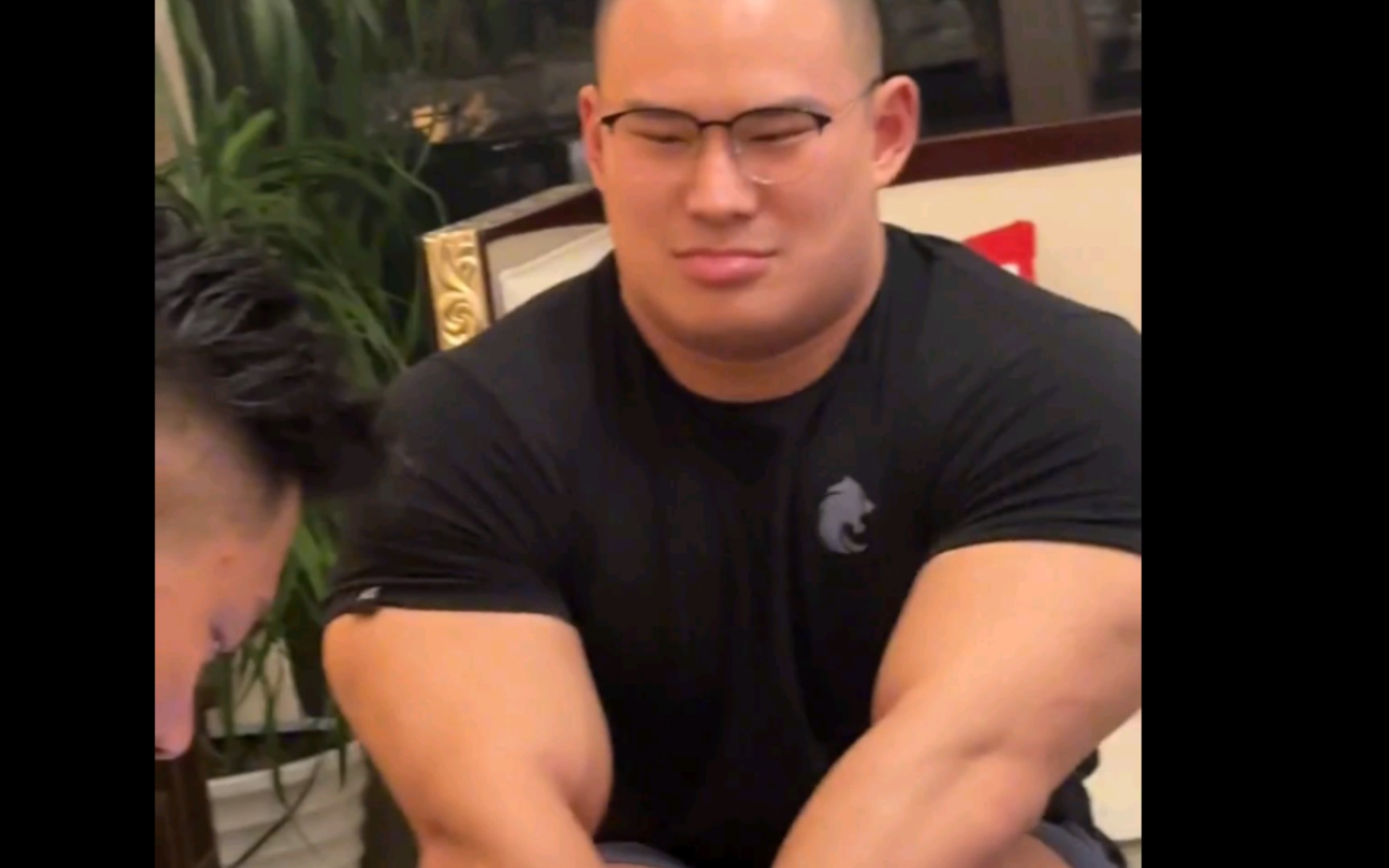 平云龙模仿小萝卜,太像了