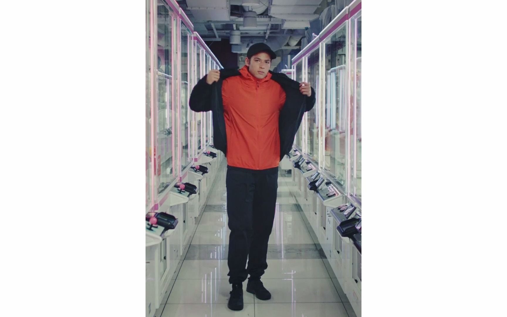 williamaoyama给uniqlo拍的广告cut