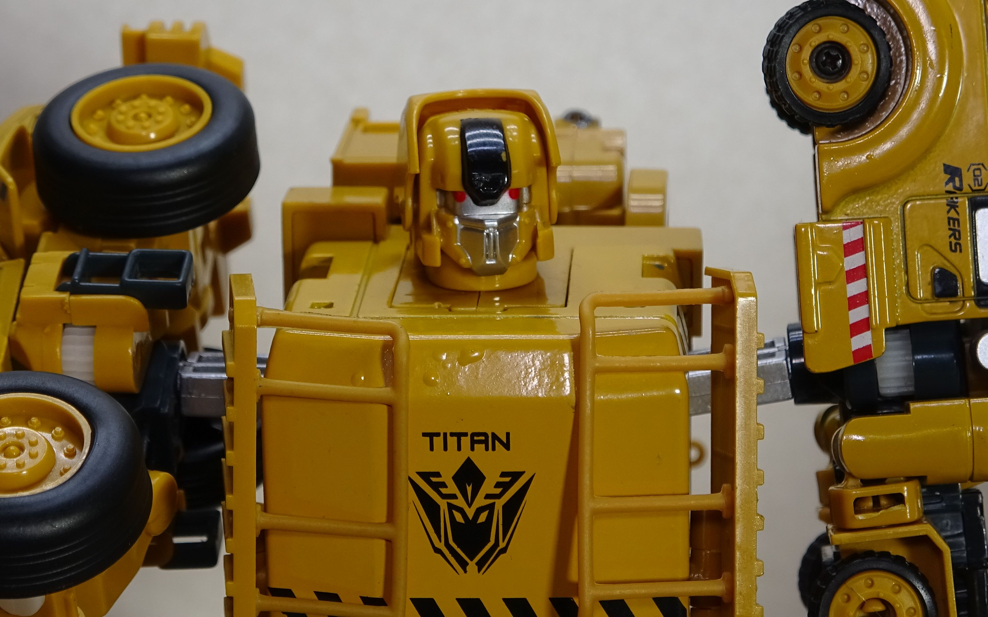 【国产】5台机器组合 合金版 变形男孩玩具金刚工程车汽车人 大力神