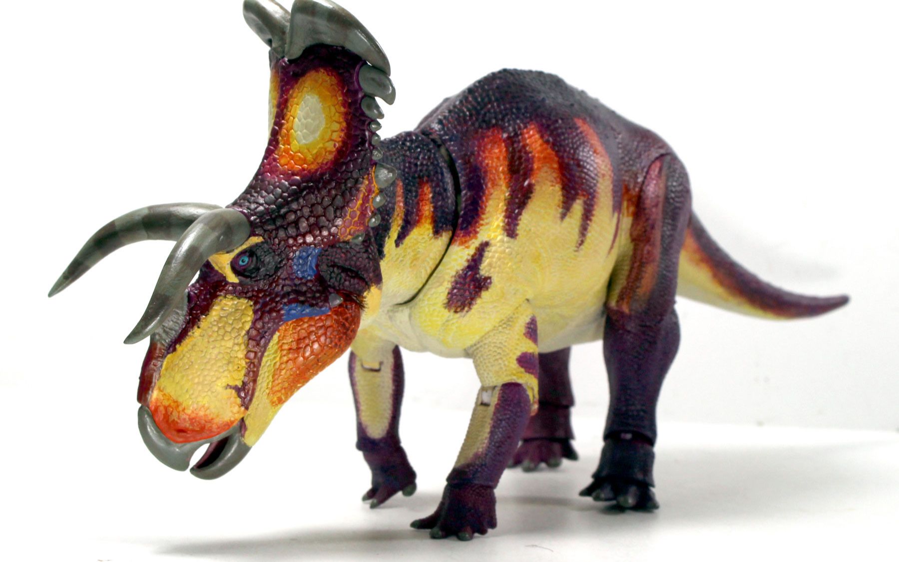 (转载)beasts of the mesozoic 1/18 梅杜莎角龙(机翻熟肉)_哔哩哔哩