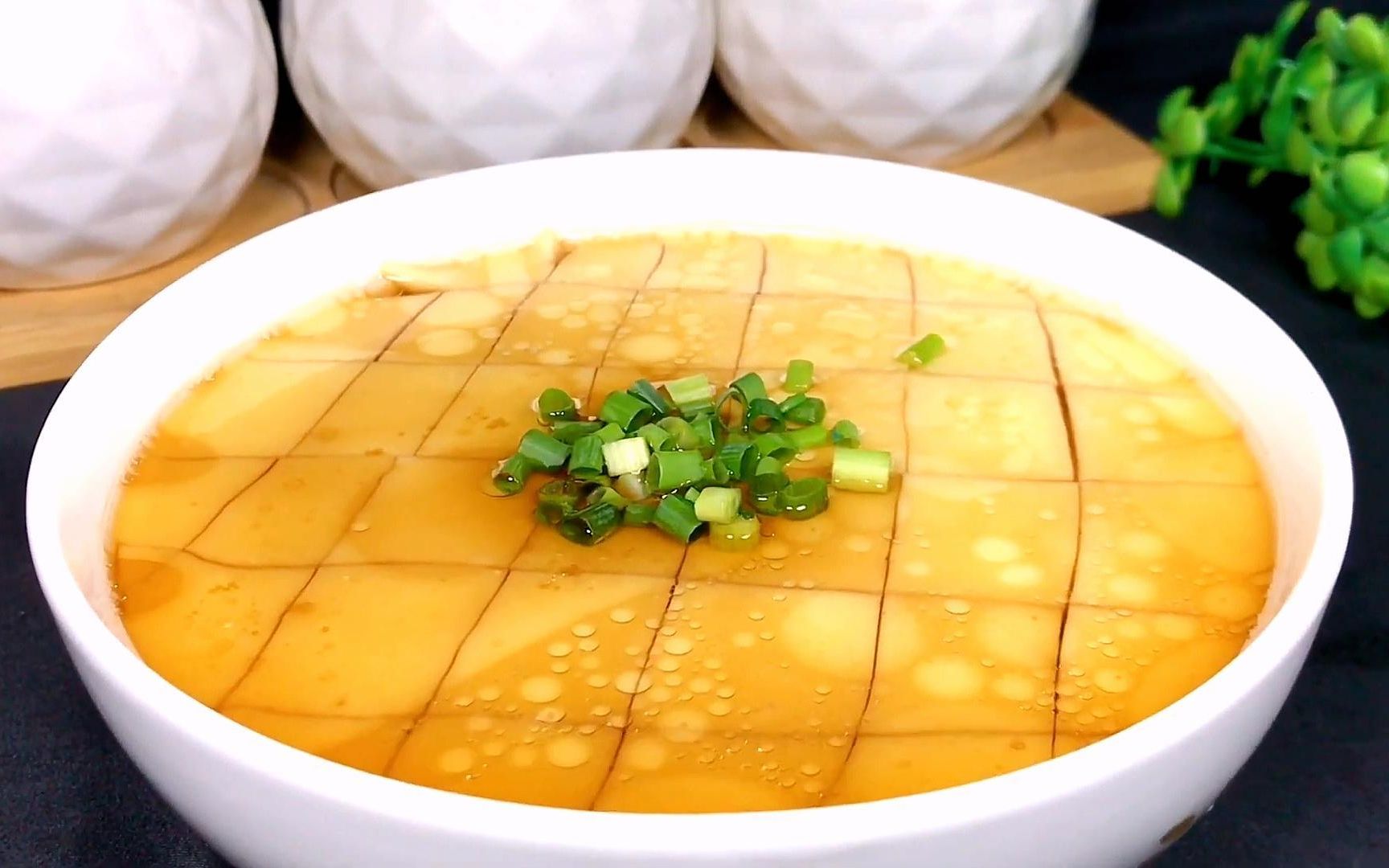 蒸水蛋用冷水还是热水?很多人不知道,这样蒸不起蜂窝嫩如豆腐