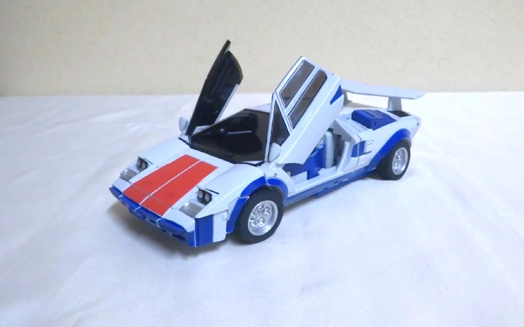 【变形金刚】dx9 toys d13 montana 飞天虎 打击 wotafa评测