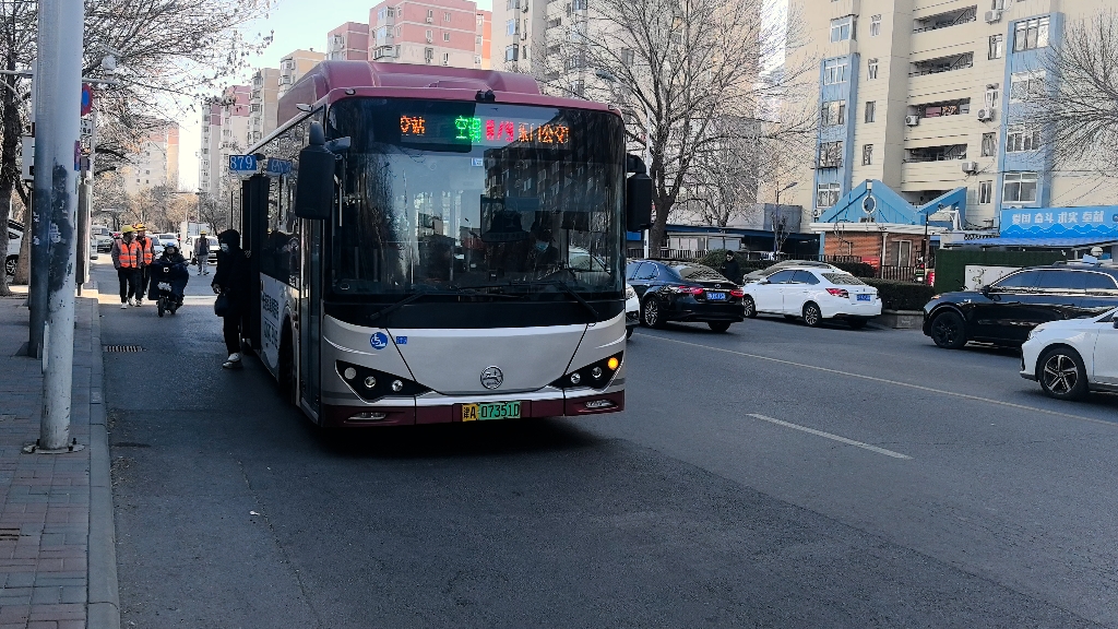 879路k8bb天塔南出站