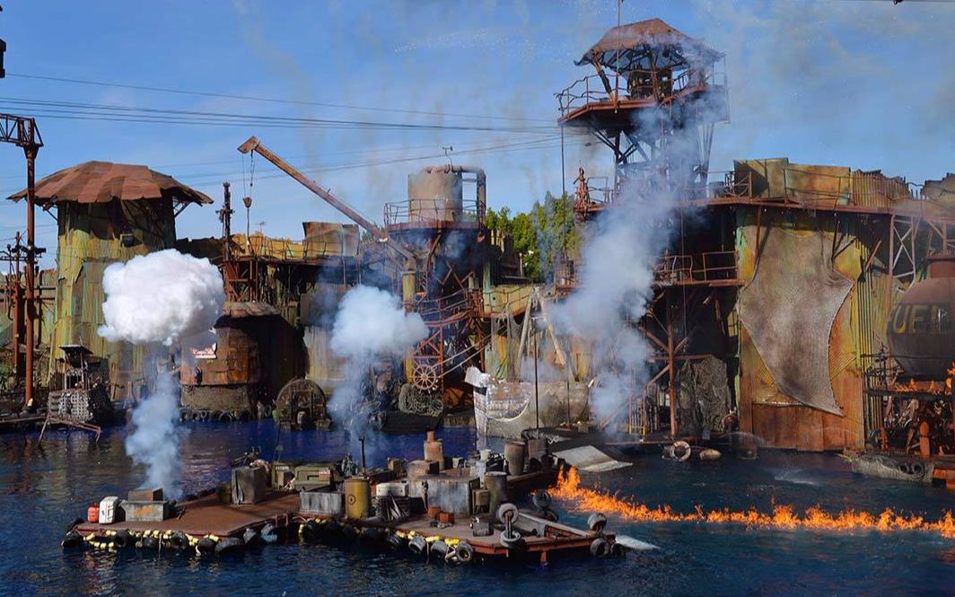 几分钟看完末日科幻电影未来水世界地球变成汪洋大海人类竟然长出了鱼