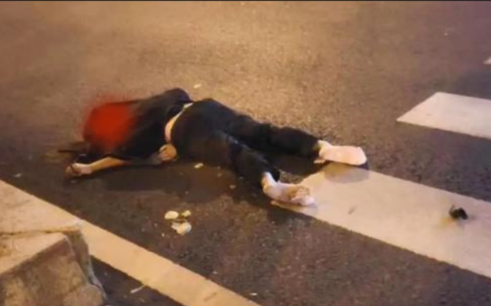 汽车撞人恐怖死亡大合集!