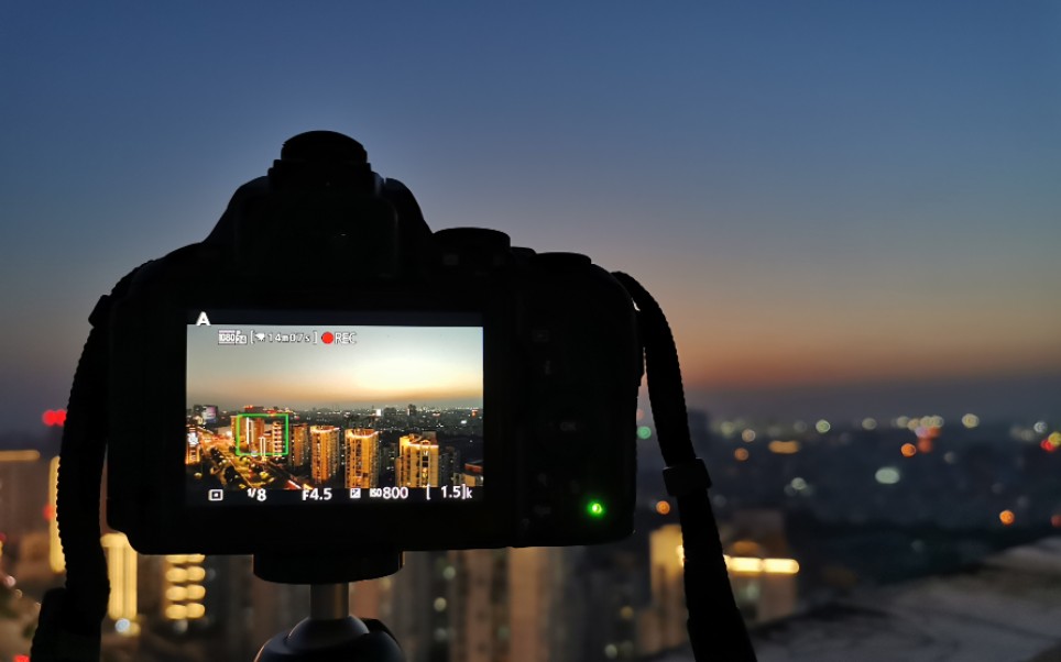 尼康d5600延时摄影黄昏从日落西山到华灯初上