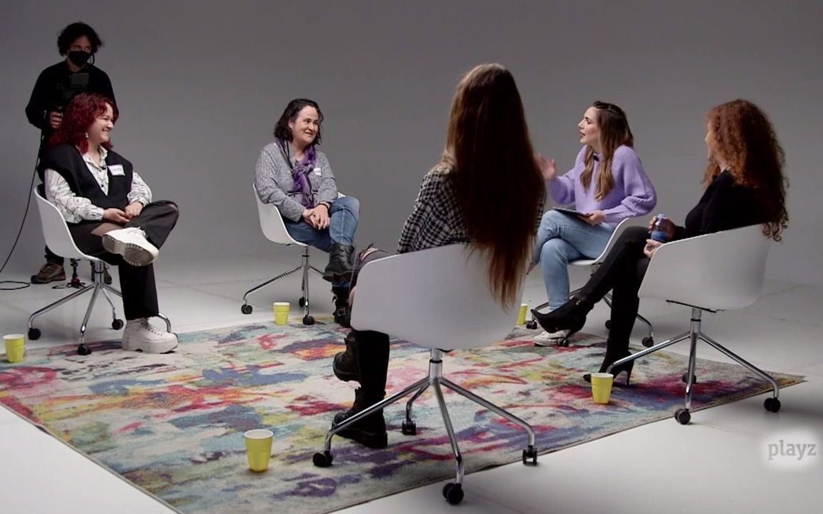 【官方英西字幕】西语谈话节目:madres, hijas y feminismo——母亲