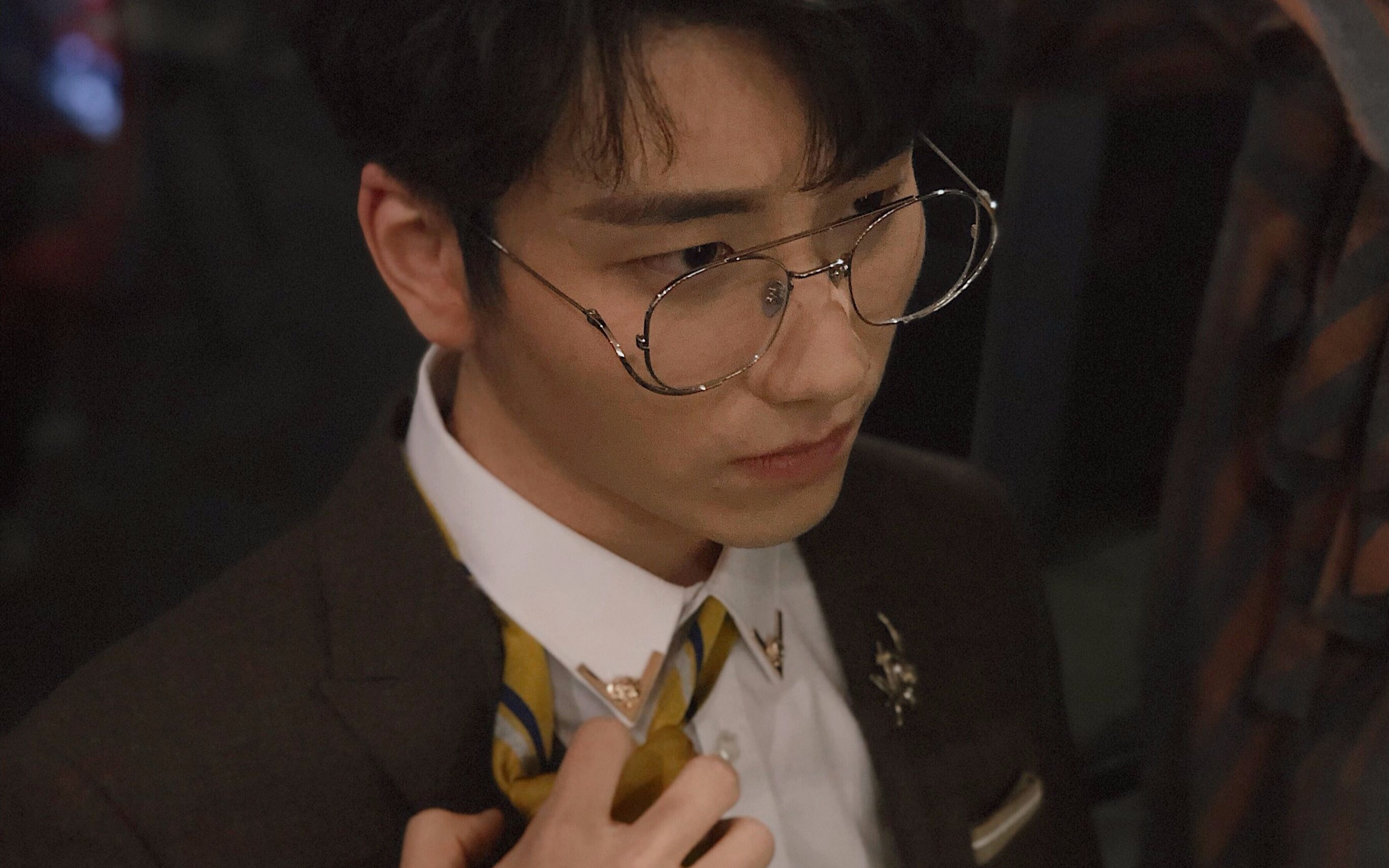 4s店金牌销售蔡程昱上线,现在销售都这么帅了吗?