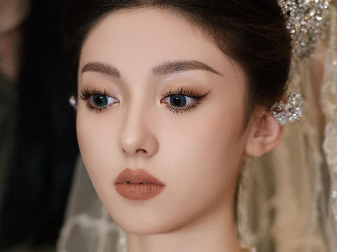 女明星新娘化妆过程分享6015瑕疵皮大胆入