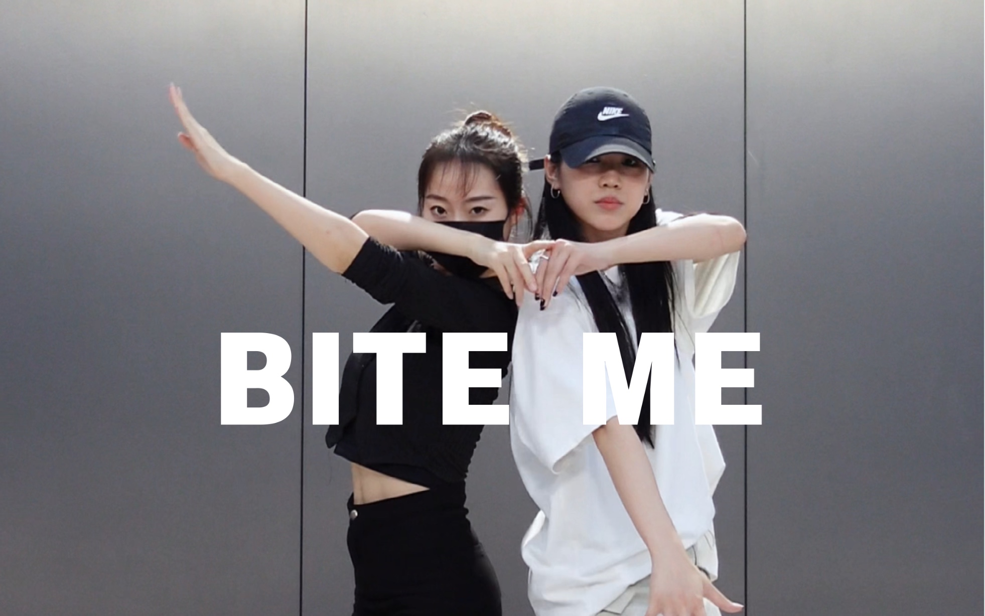 [图]【糖糖翻跳】Bite me—Enhypen 路人粉觉得歌真的很好听