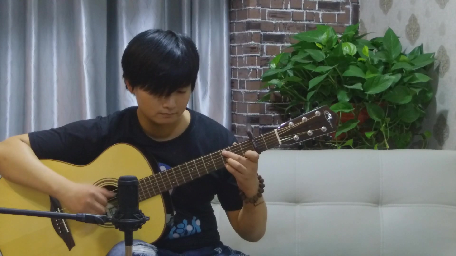 伯乐吉他原声指弹 river flows in you 李闰珉