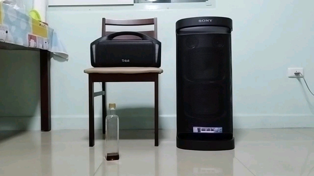 tribit stormbox blast 对比 索尼 xp700