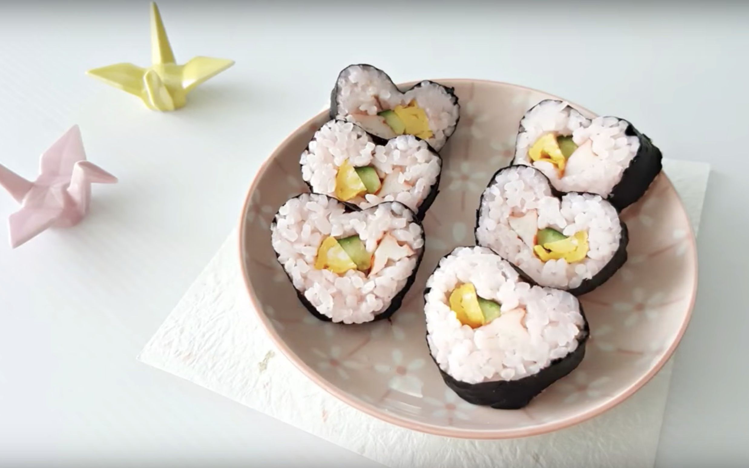 春游必备,好看又好吃的心形寿司_哔哩哔哩 (゜-゜)つロ 干杯~-bili