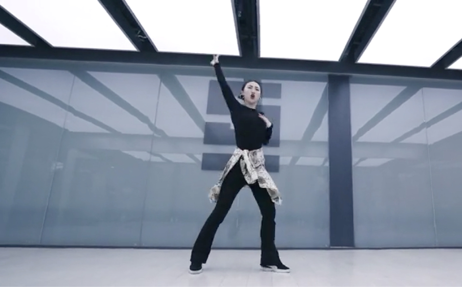 小野猫经典曲目《hush hush》waacking甩手舞 编舞