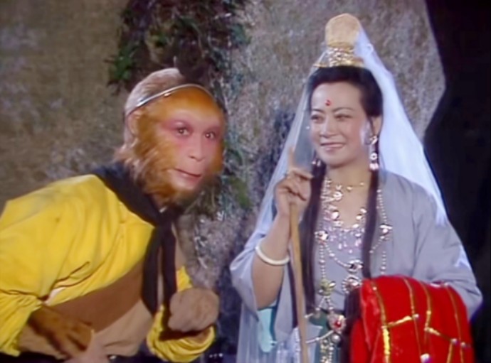 三版西游记观音菩萨收黑熊精的比较,哪个黑熊精最容易收伏?