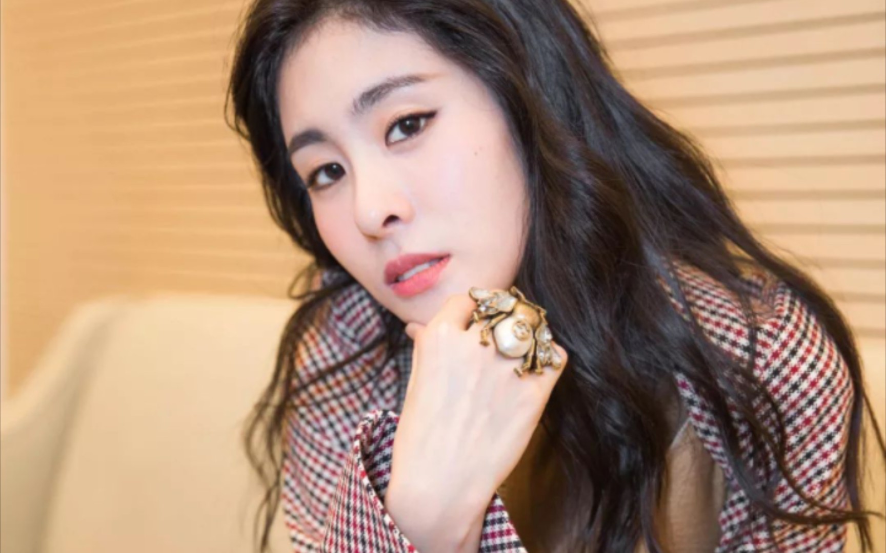 张碧晨多大 B站