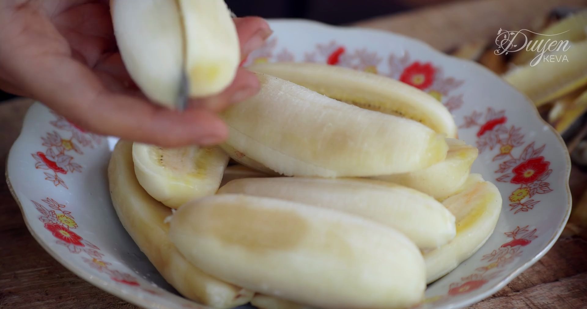 [图]Mứt dừa, bánh lá dừa cho tết Việt Nam - Khói Lam Chiều tập 4 Cook coconut jam,