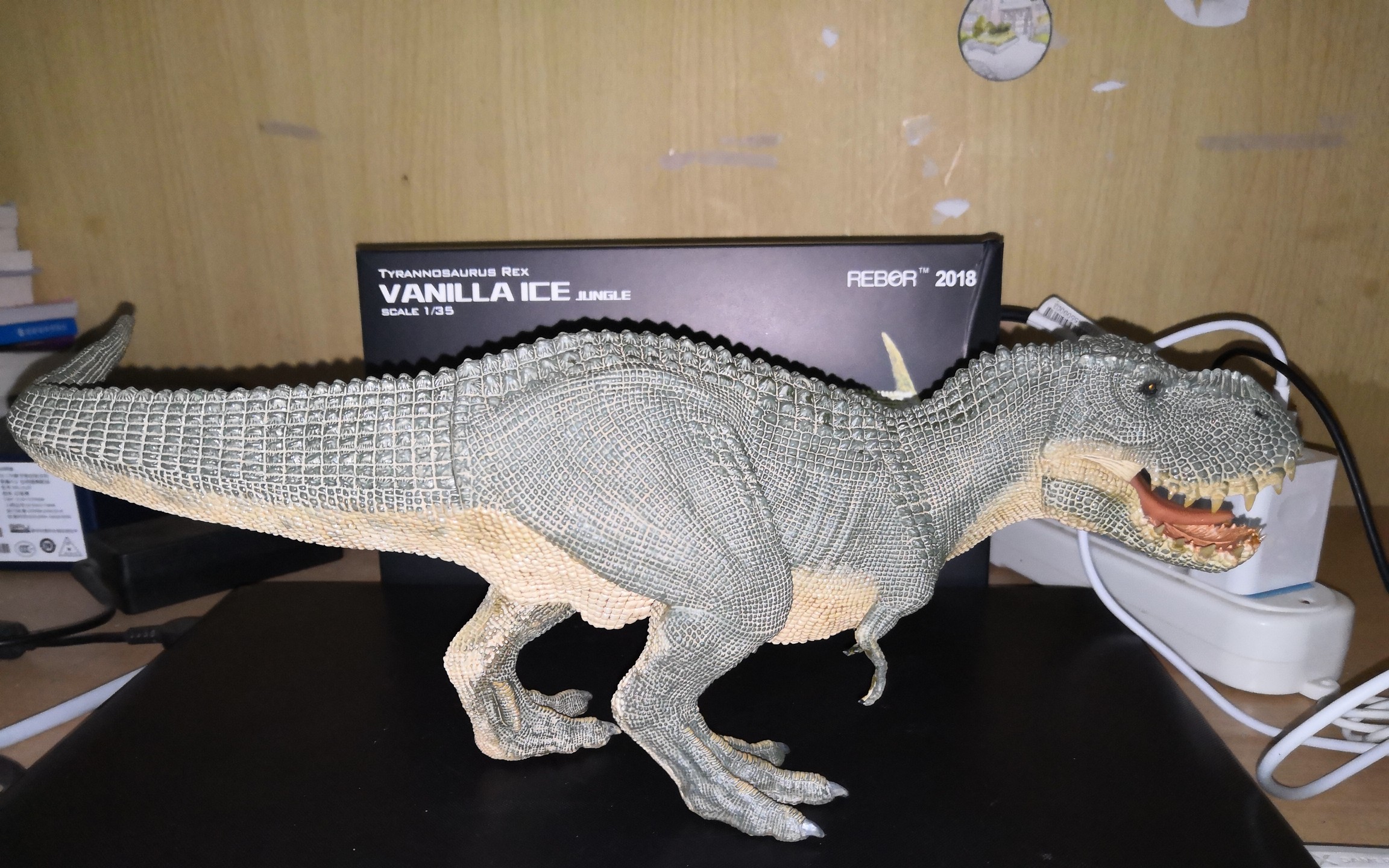 rebor2018毁灭君王龙丛林涂装