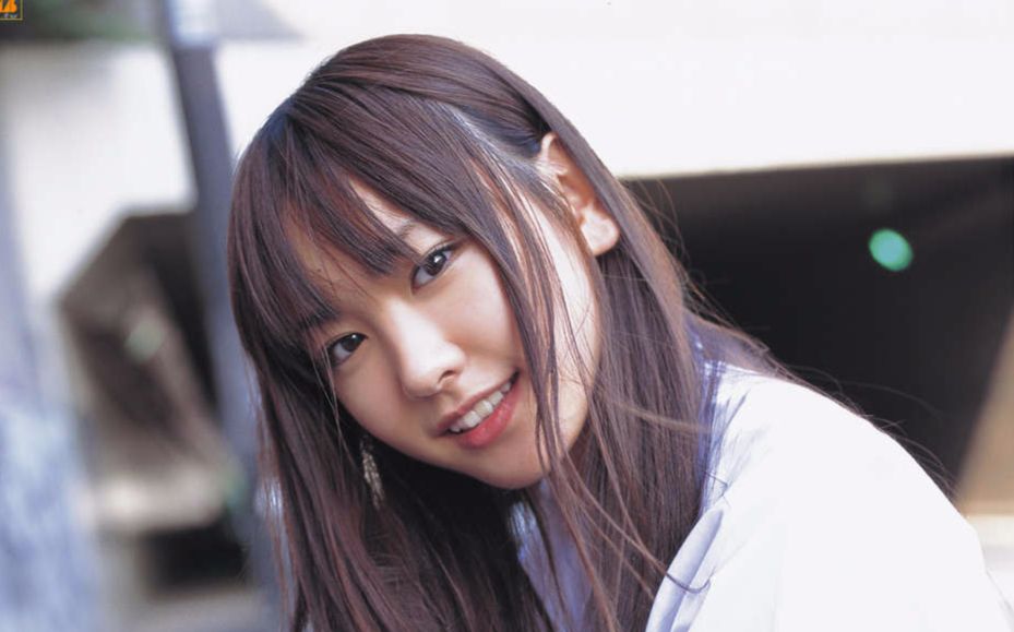 gakki写真图片(听着老婆的歌看老婆第二期)_哔哩哔哩 (゜-゜)つロ