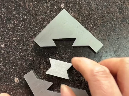 钳工：手锉航母只是玩笑！手工慢慢再离开我们的生活！ "八级钳工 ""手工制作
