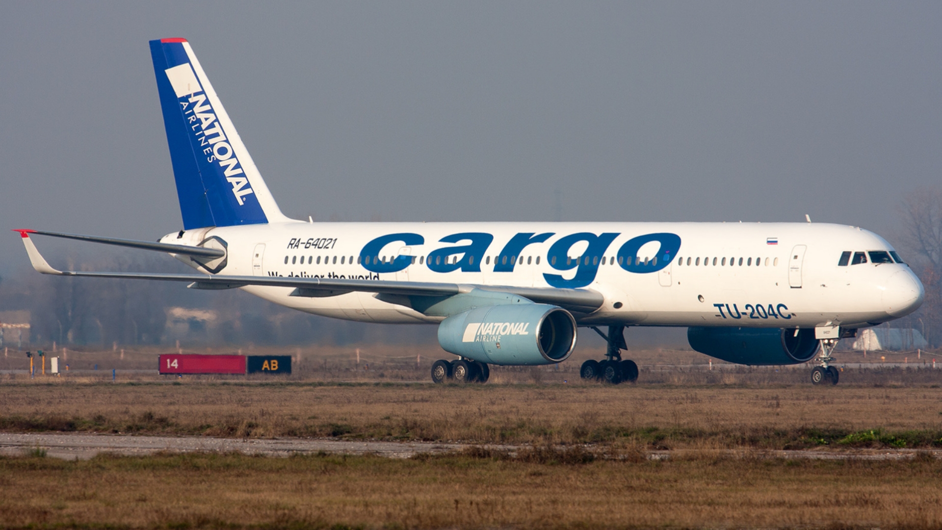 一架飞机的故事——ra-64021 图波列夫tu-204-100c