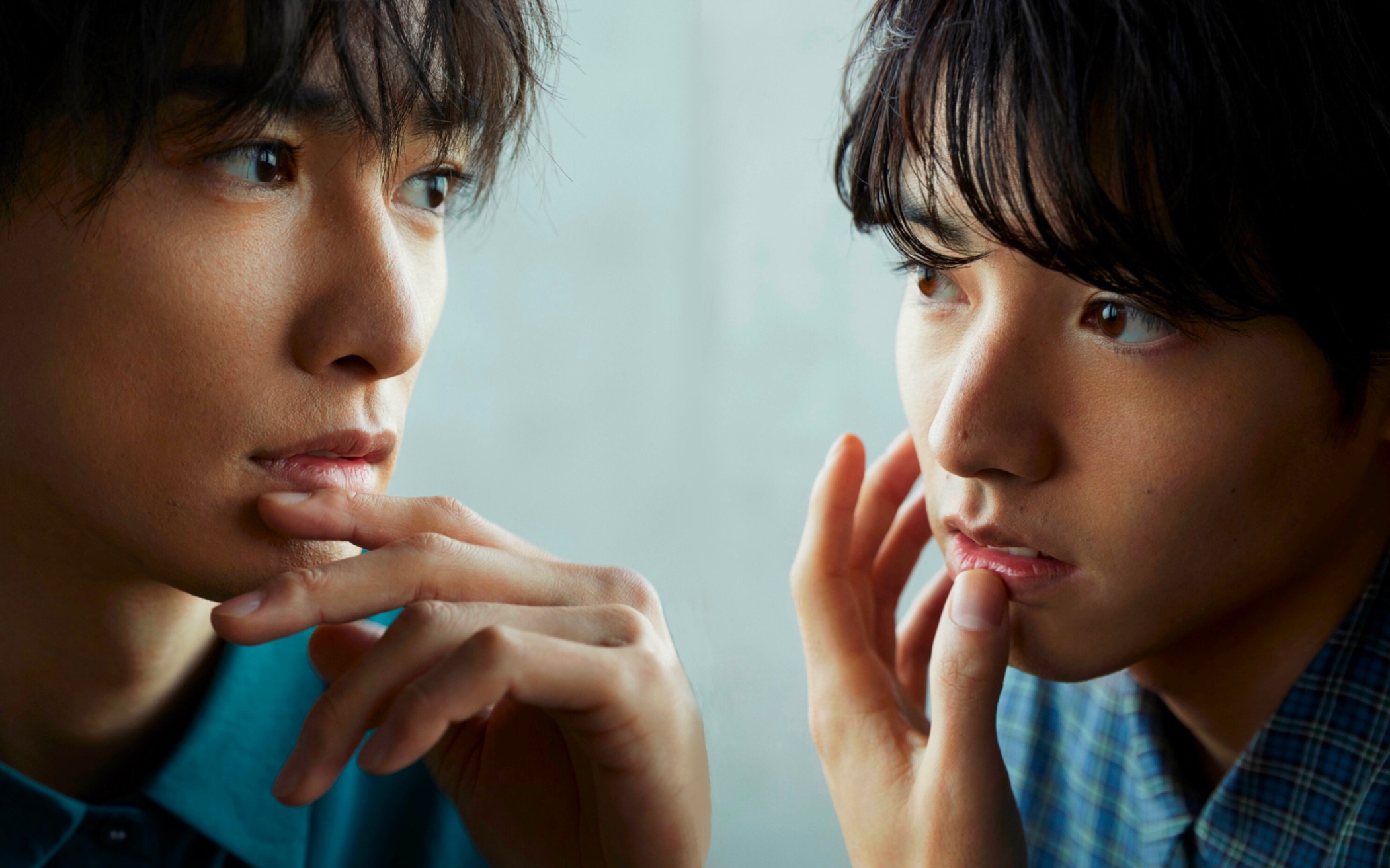 町田啓太×赤楚衛二双人,单人切页册集展示