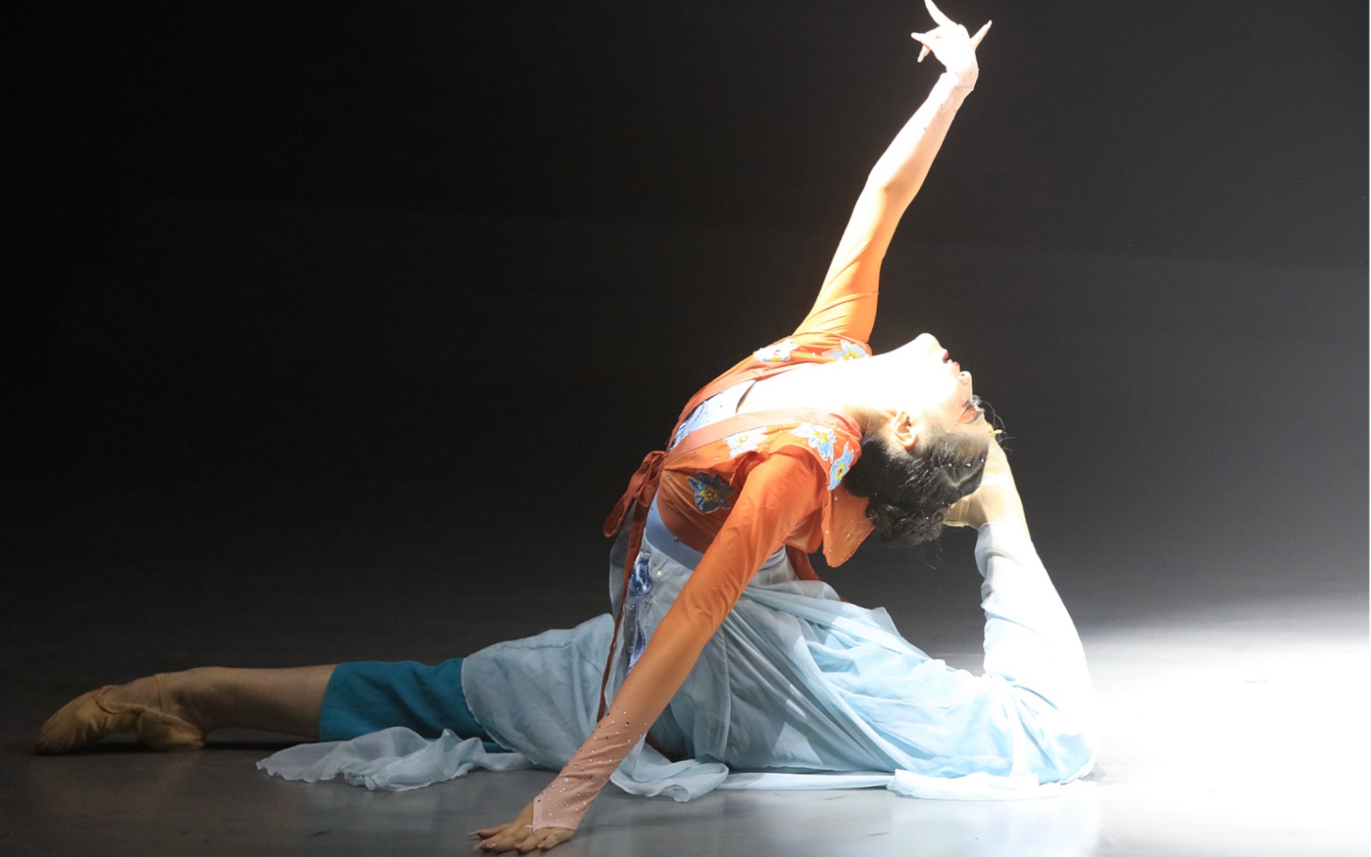 《天涯共此时》学习剧目毕业版