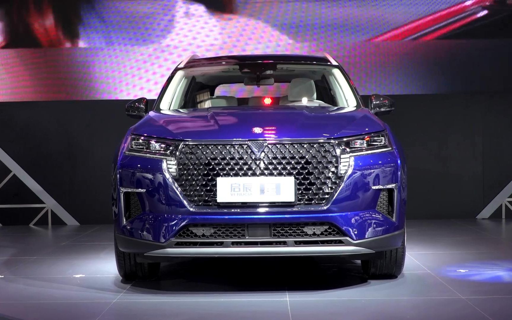 启辰星"加v"之旅 重庆车展星耀启航