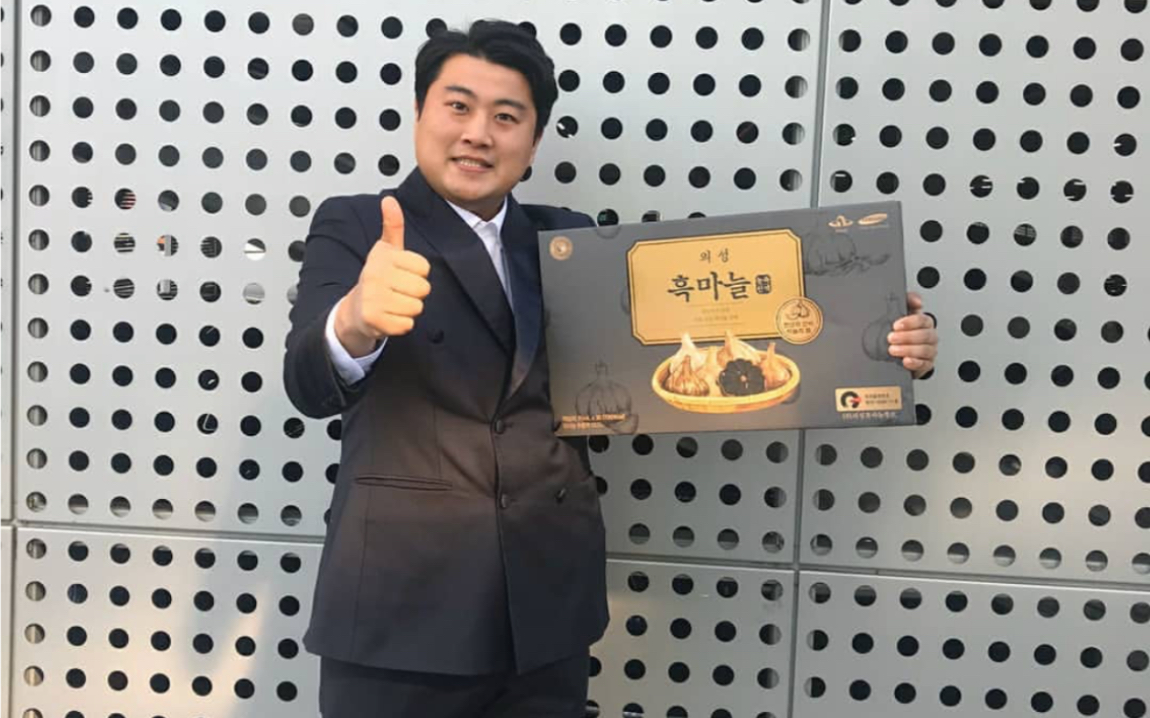 mrtrot声乐家金浩中演唱天上再会