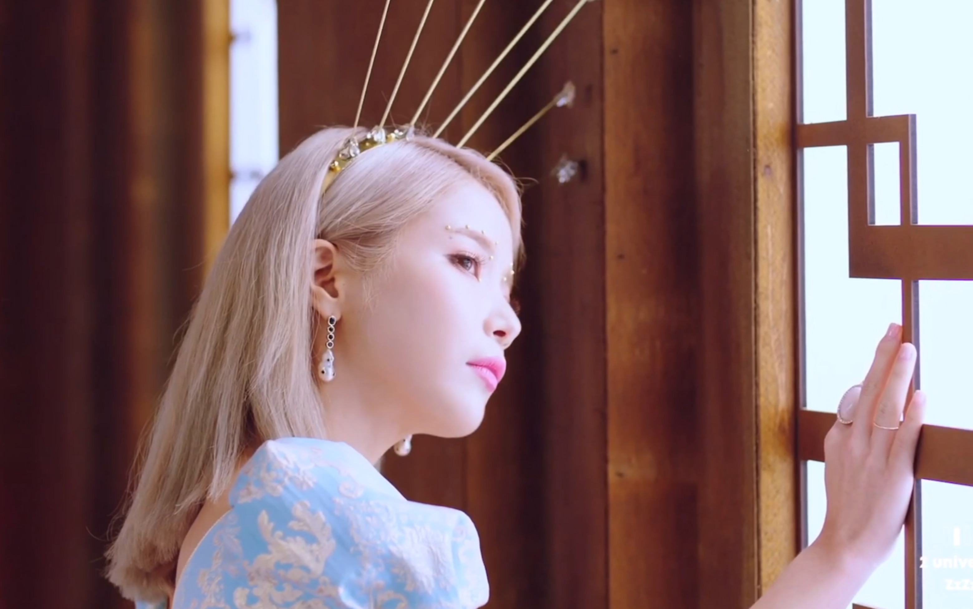 【mamamoo】金容仙在线用脸杀人辣|reality in black预告混剪