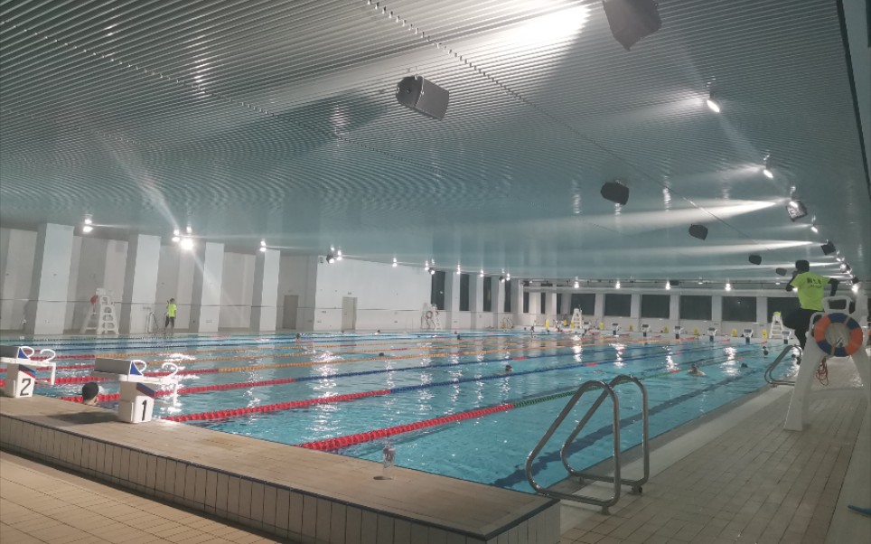 胖糖s vlog | 沉浸式体验中南大学新校区游泳馆_哔哩哔哩_bilibili