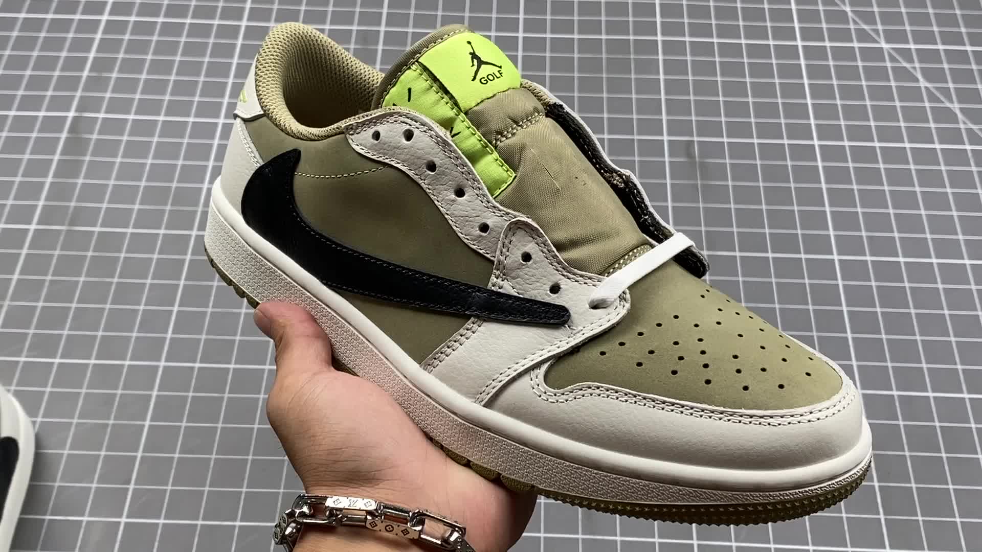travisscottxairjordan1lowgolf高尔夫棕白lj原生产线出品原档高度