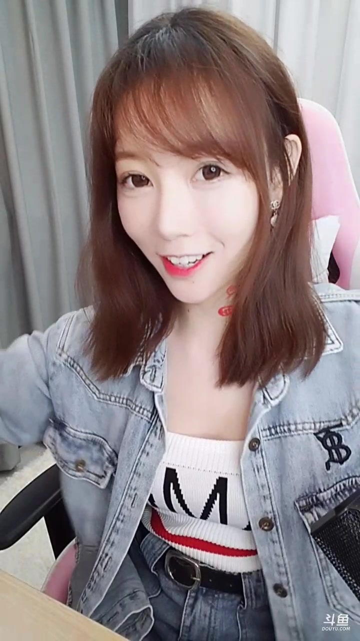 30珂珂宝丶_哔哩哔哩 (゜-゜)つロ 干杯~-bilibili