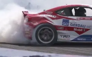 Скачать видео: 2021 formula drift开幕站32强