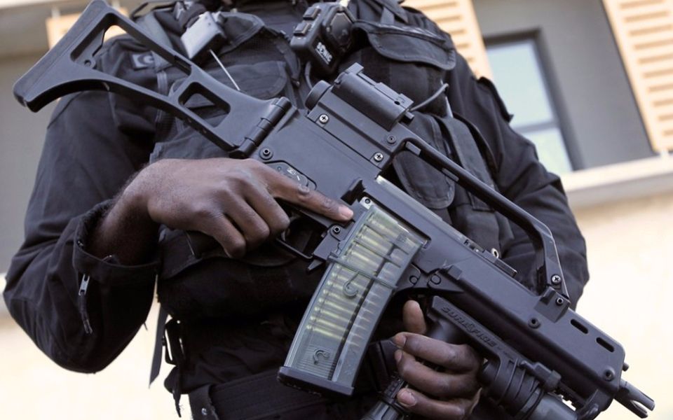 【战争前线#10】德国特种部队短突步枪—g36c_哔哩哔哩 (゜-゜)つロ