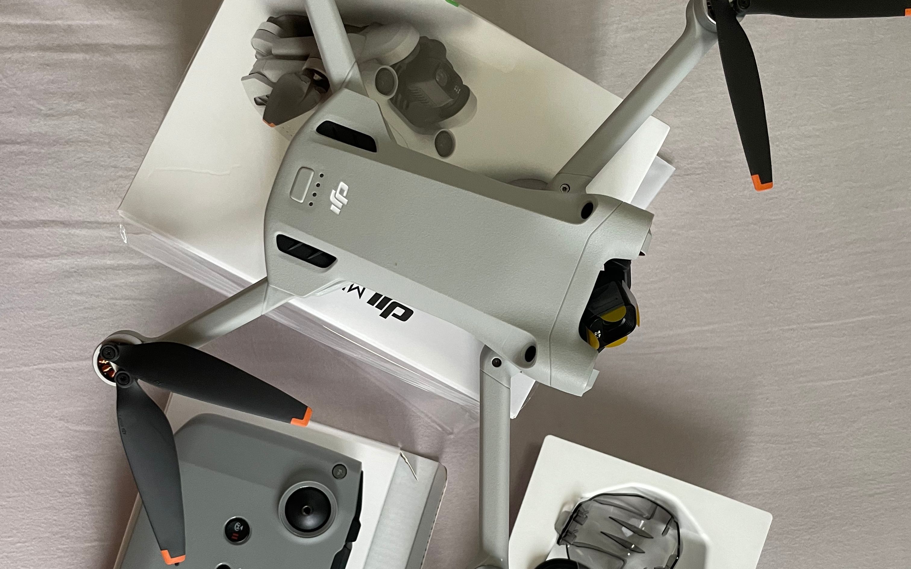 大疆mini3pro开箱