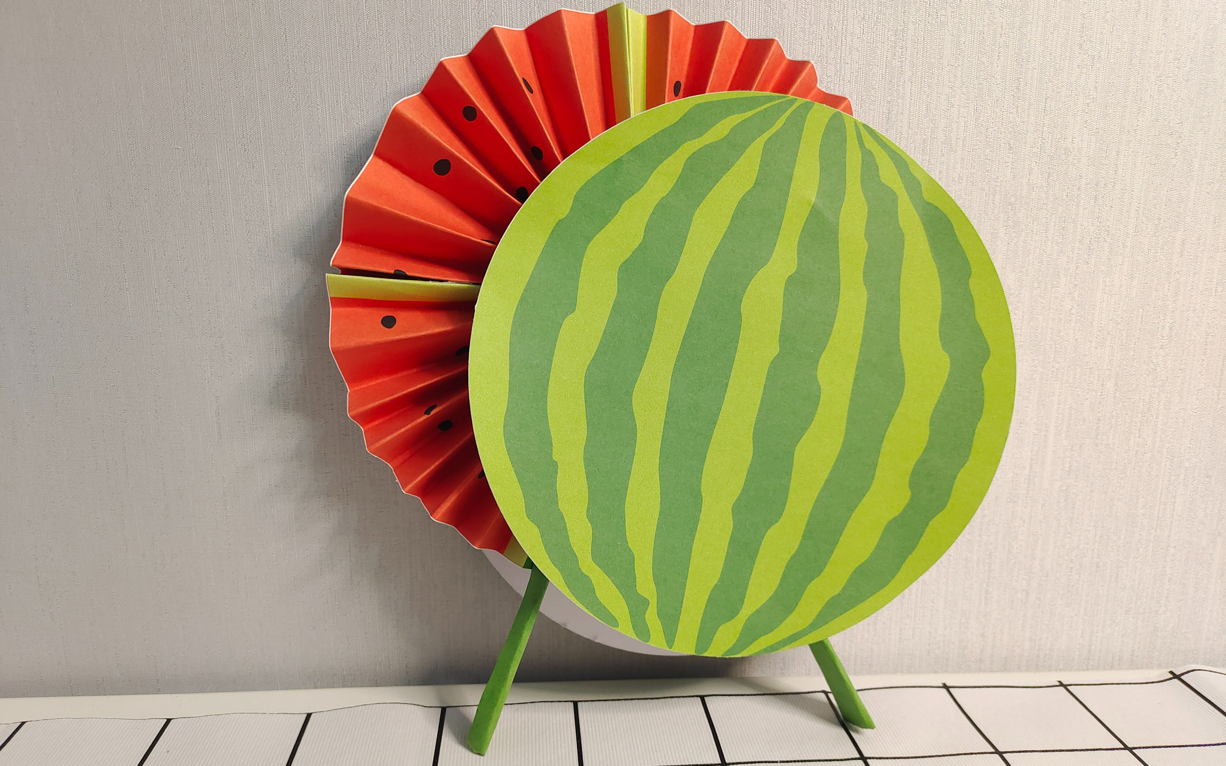 可爱的西瓜小扇子,一起动手做一个吧!