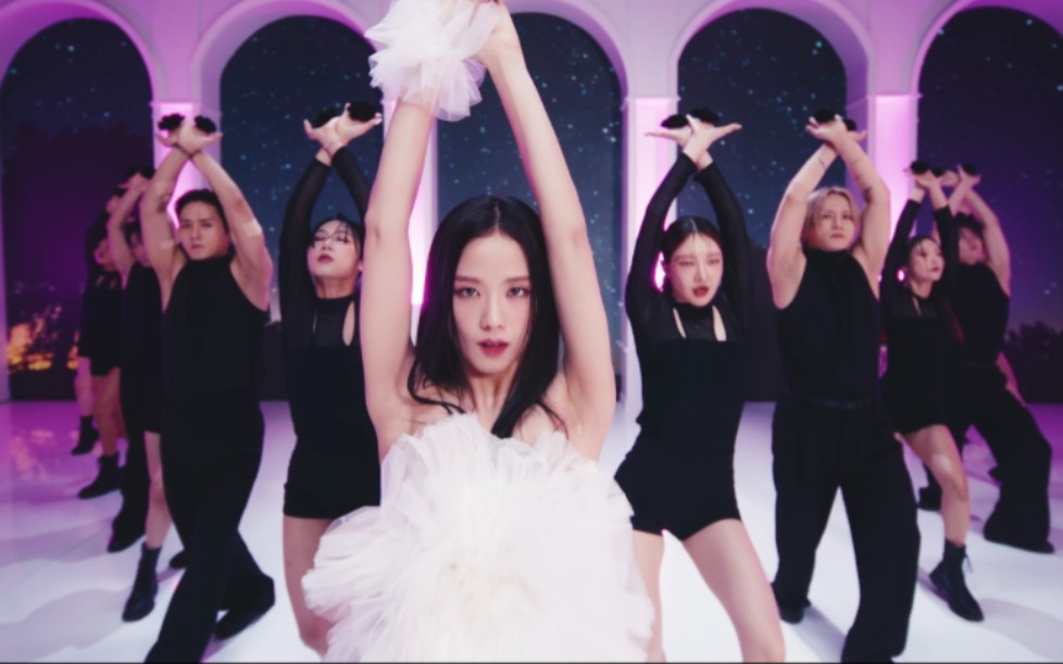 jisoo solo出道曲flower舞蹈版公开