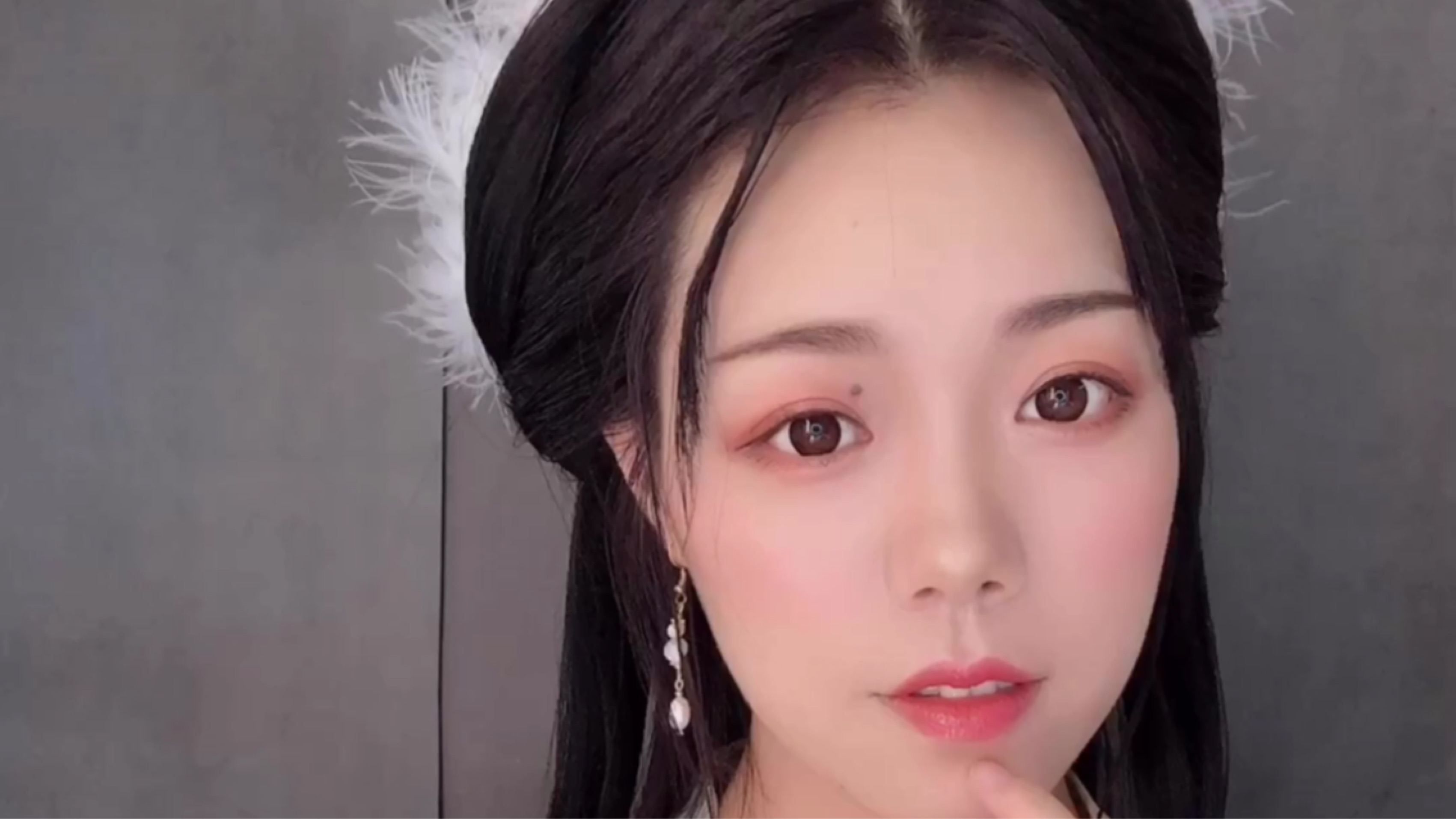 猫夏小卡的毛毛发型来咯