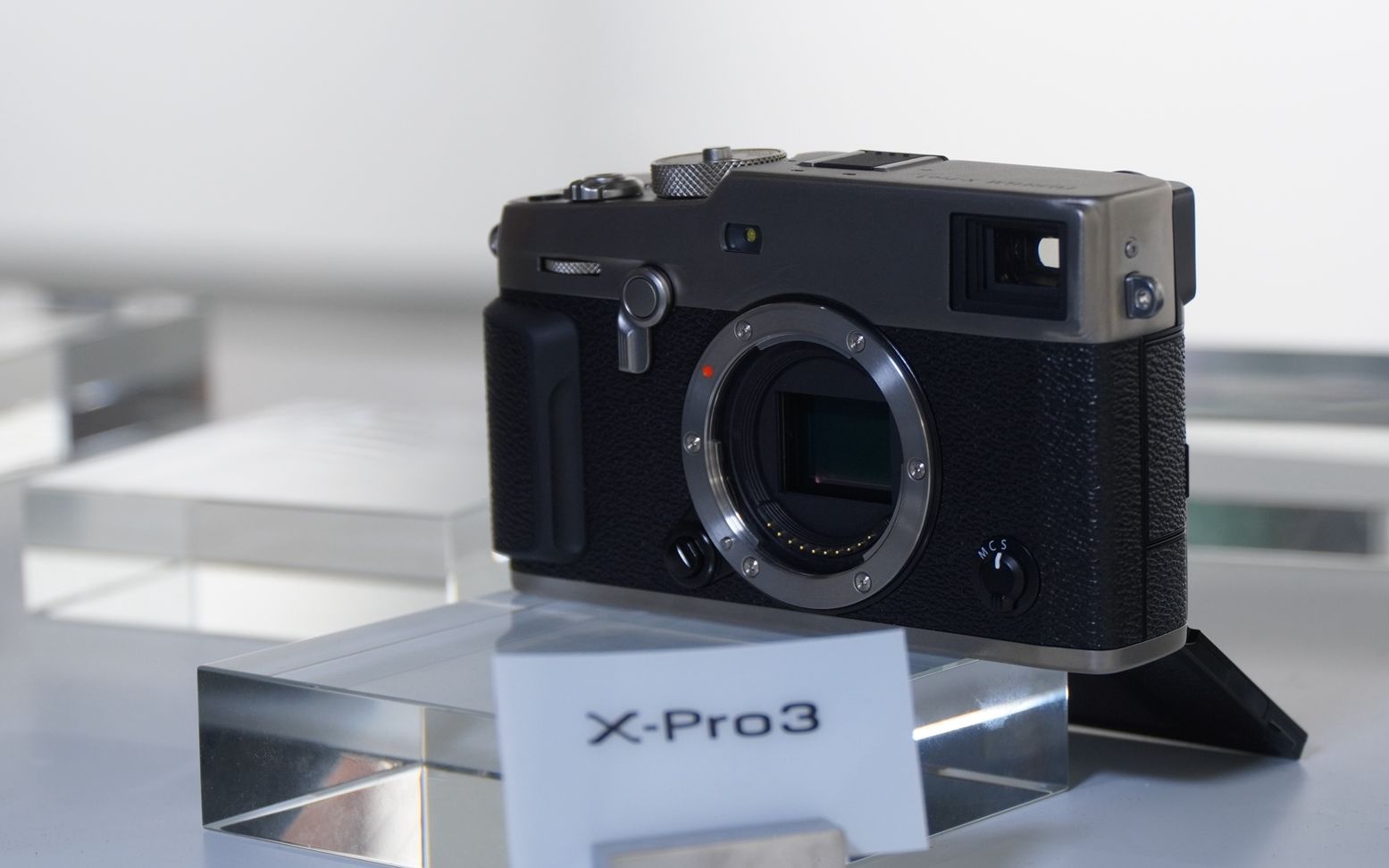 富士x-pro3旗舰级类旁轴无反相机发布